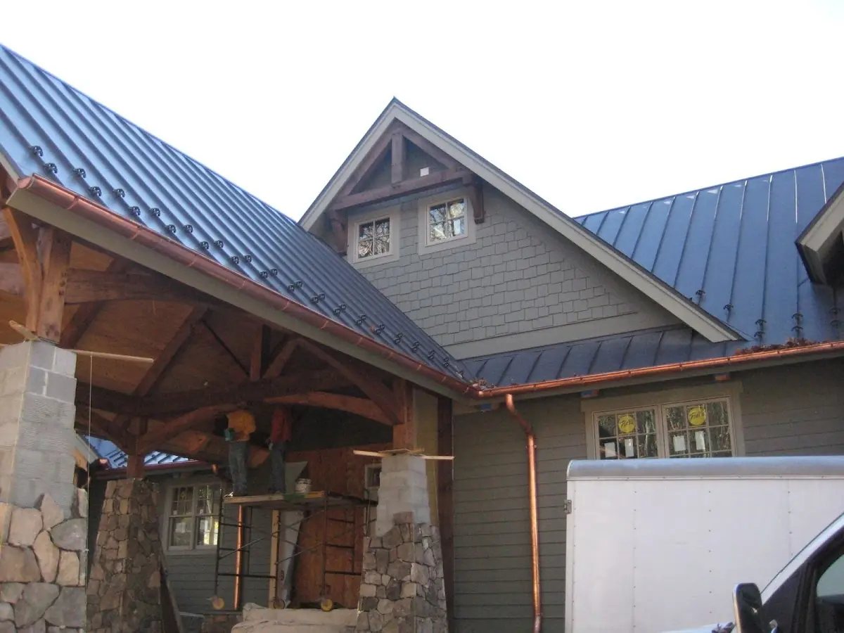Craftsman Roofing team delivering quality roofing work in Bush